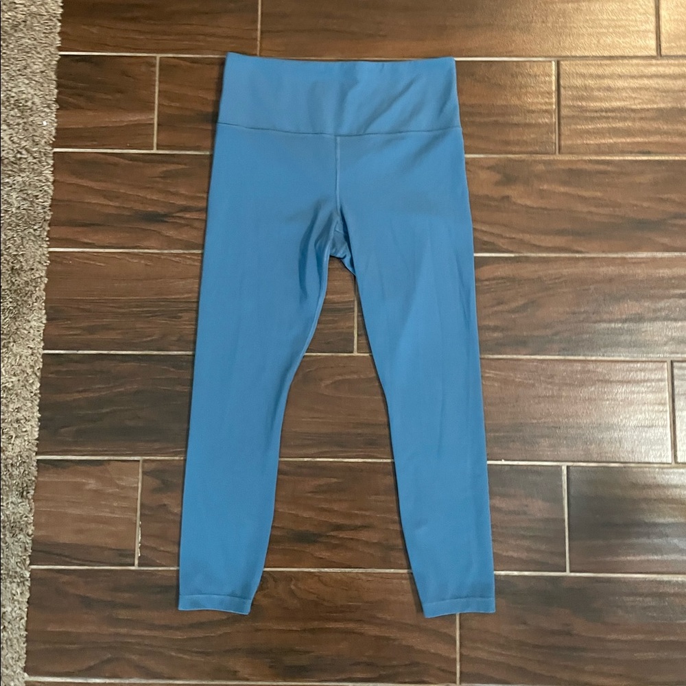 Athleta Elation Tea Dye - cropped 7/8 - size M